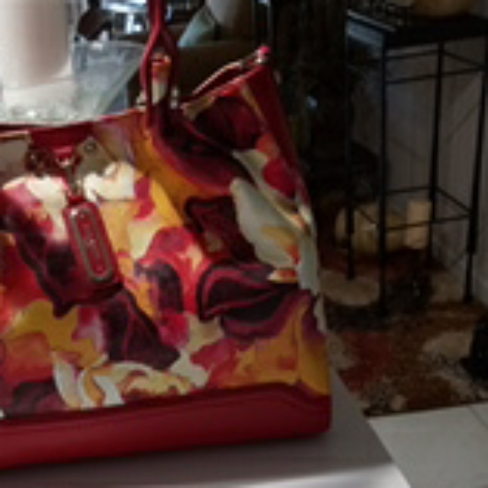 Sharif Leather tote bag
